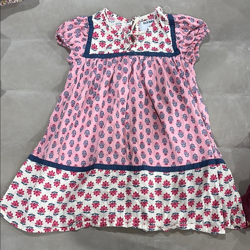 Old Navy Pink and Blue Floral Top